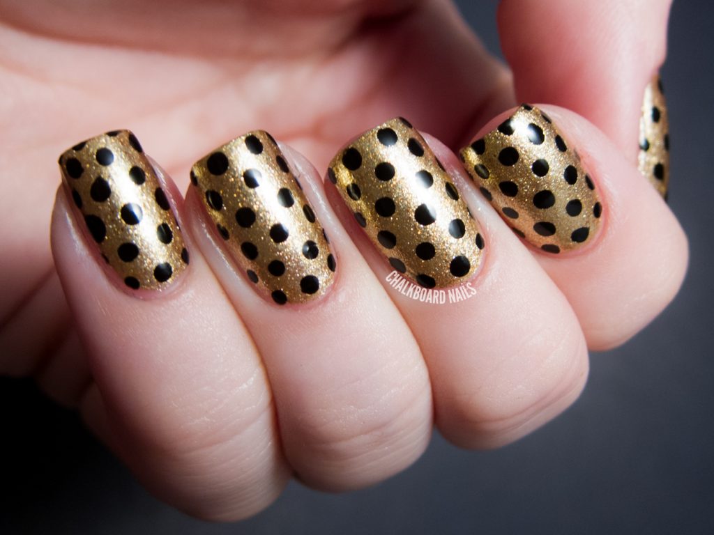 black and gold Polka Dot Nails