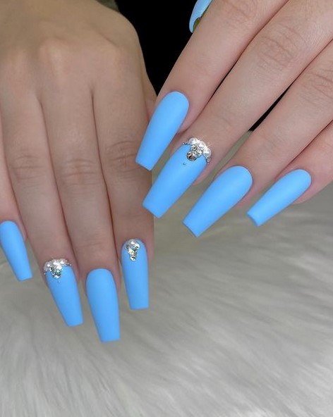 blue ombre coffin nails
