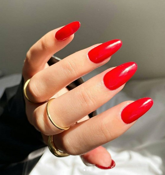 Red glossy almond nails